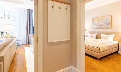 Ansicht Wohnbereich und Schlafzimmer