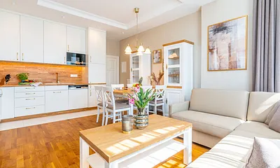 Wohn-, Ess- und Kochbereich