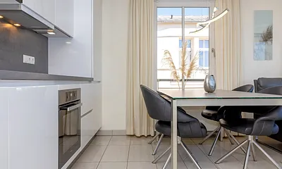 Küche mit Essbereich