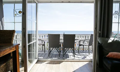 Phantastischer Meeblick (Balkon vor dem Wohnzimmer)