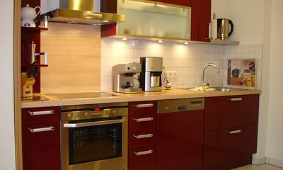 Küche mit Kaffee- und Espressomaschine