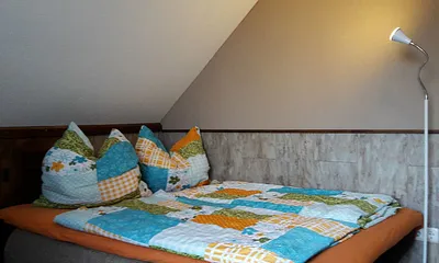 Schlafcouch für 2 Personen mit Visco - Topper ( Auflage) schön weich...