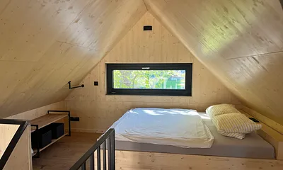 Galerie mit Doppelbett 