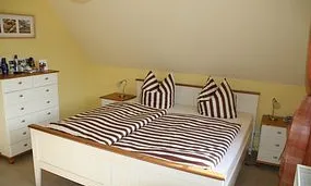 OG Schlafzimmer 1