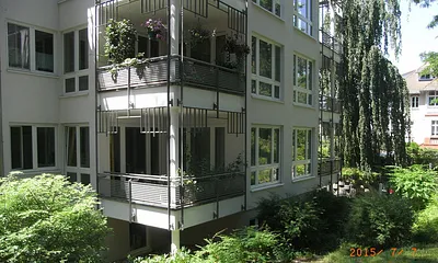 Blick vom Park auf die Wohnung