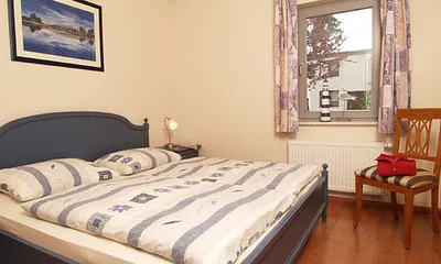 1. Schlafzimmer mit Doppelbett