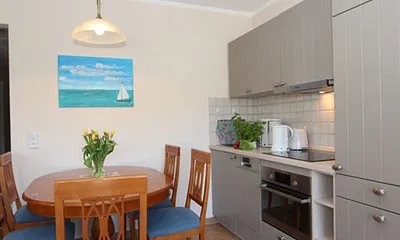 Küchenbereich mit Essplatz