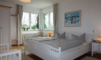 Schlafzimmer 2