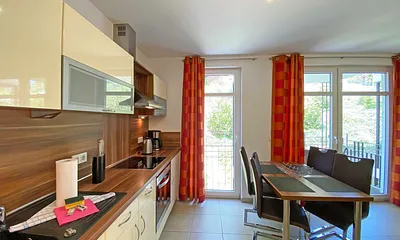 Esstisch für gemeinsames Essen