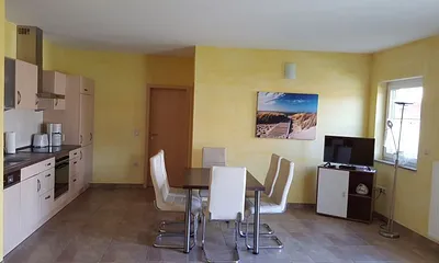 Essbereich mit Küchenzeile