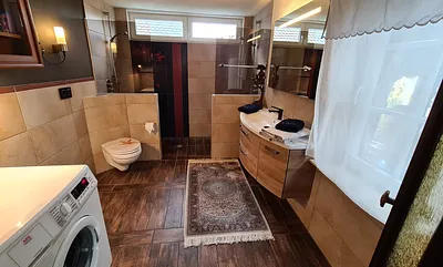 Bad mit Waschmaschine