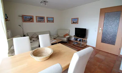 Esstisch für 4 Personen 