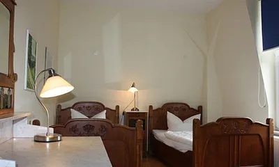 2. Schlafzimmer mit 2 Einzelbetten