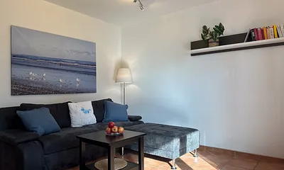 LESEN, FERNSEHEN UND ENTSPANNEN