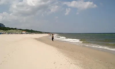 Strandspaziergang zu jeder Jahreszeit  auf  feinsandigen kilometerlangen Strand