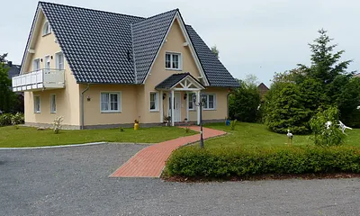 Eingang zu den Fewos Haus D