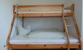 Schlafzimmer 2 - Doppelstockbett 1,40 m breit