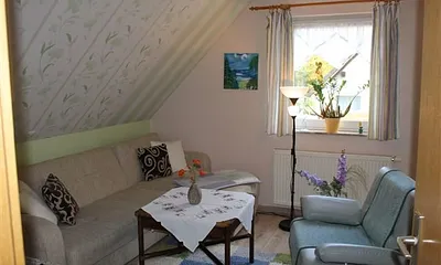 Gemütliche Sitzecke (schlafcouch)