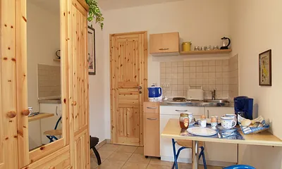 Miniküche mit Sitzecke