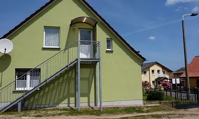 Treppe zum Eingang der Ferienwohnung