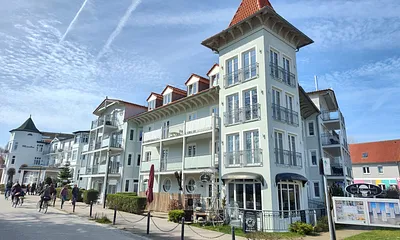 Turmsuite in der 2. Etage  mit  8 Fenstern