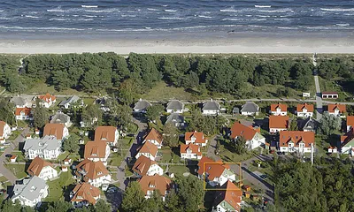 Luftbild der Ferienwohnanlage "Dünenresidenz" in Karlshagen ( unsere Wohnung ist gelb markiert ! )
