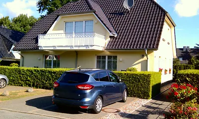 unser Haus -zwischen Meer & Bodden-