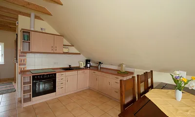 In der Küche finden Sie u.a. einen Geschirrspüler, Espressomaschine, Toaster, Kaffeemaschine