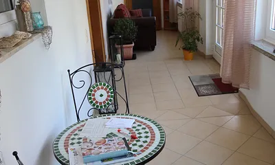 Unser Eingangsbereich mit Leseecke