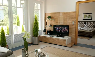 Blick vom Wohnzimmer in das Schlafzimmer