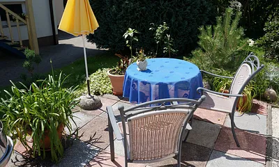 Terrasse mit Grillmöglichkeit