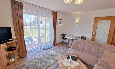 Wohnzimmer TV und WLAN