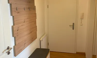 Eingangsbereich mit "Garderobe"