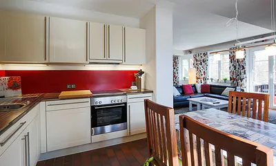 Küche mit Blick Wohnzimmer