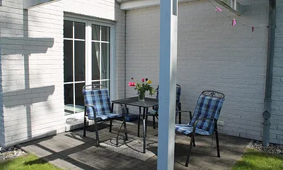 Terasse u. Blick ins Grüne