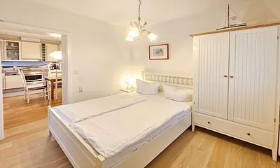 Schlafzimmer II