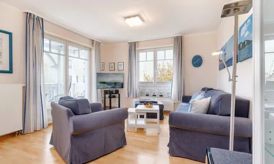 Flat-TV, HiFi-Anlage und kostenfreies WLAN sind vorhanden.