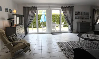 Wohnbereich mit Terassenzugang