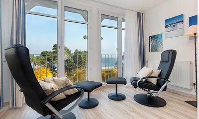 Vom großen Wohnzimmer aus genießen Sie einen wunderbaren ...