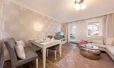 SMART-TV (40 Zoll), Radio und kostenfreies WLAN stehen für Sie bereit.