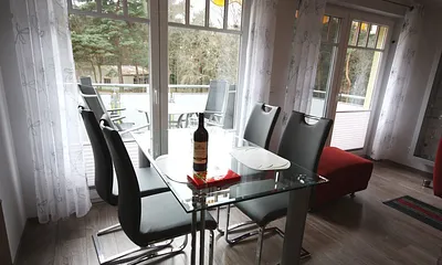 Eßtisch mit Panoramablick