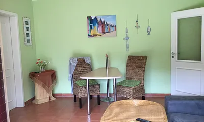 Wohnzimmer mit Essplatz