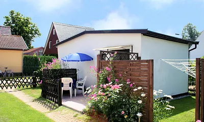 Außenansicht mit eigener Terrasse