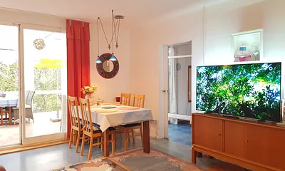 Beeindruckendes Wohnambiente durch lichtdurchflutete Räume mit Weitblick in die grüne, unbebaute Umgebung