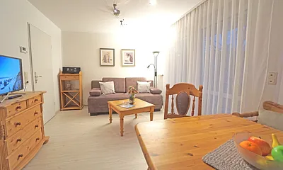 Wohnzimmer mit Schlafcouch