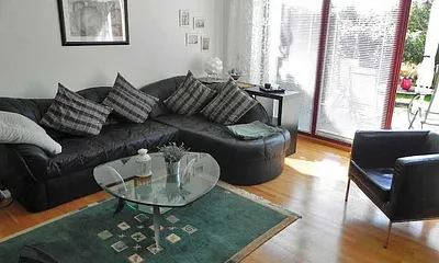 ... mit Blick auf den Garten