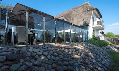 Frühstücksterrasse, Terrasse zum Sonnen und Relaxen, mit Blick auf den Selliner See