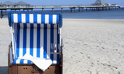 eigener Strandkorb im Sommer