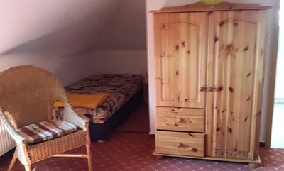 Wohnbereich- 1 Bad mit WC- WB