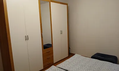 Schlafzimmer mit 2 Einzelbetten